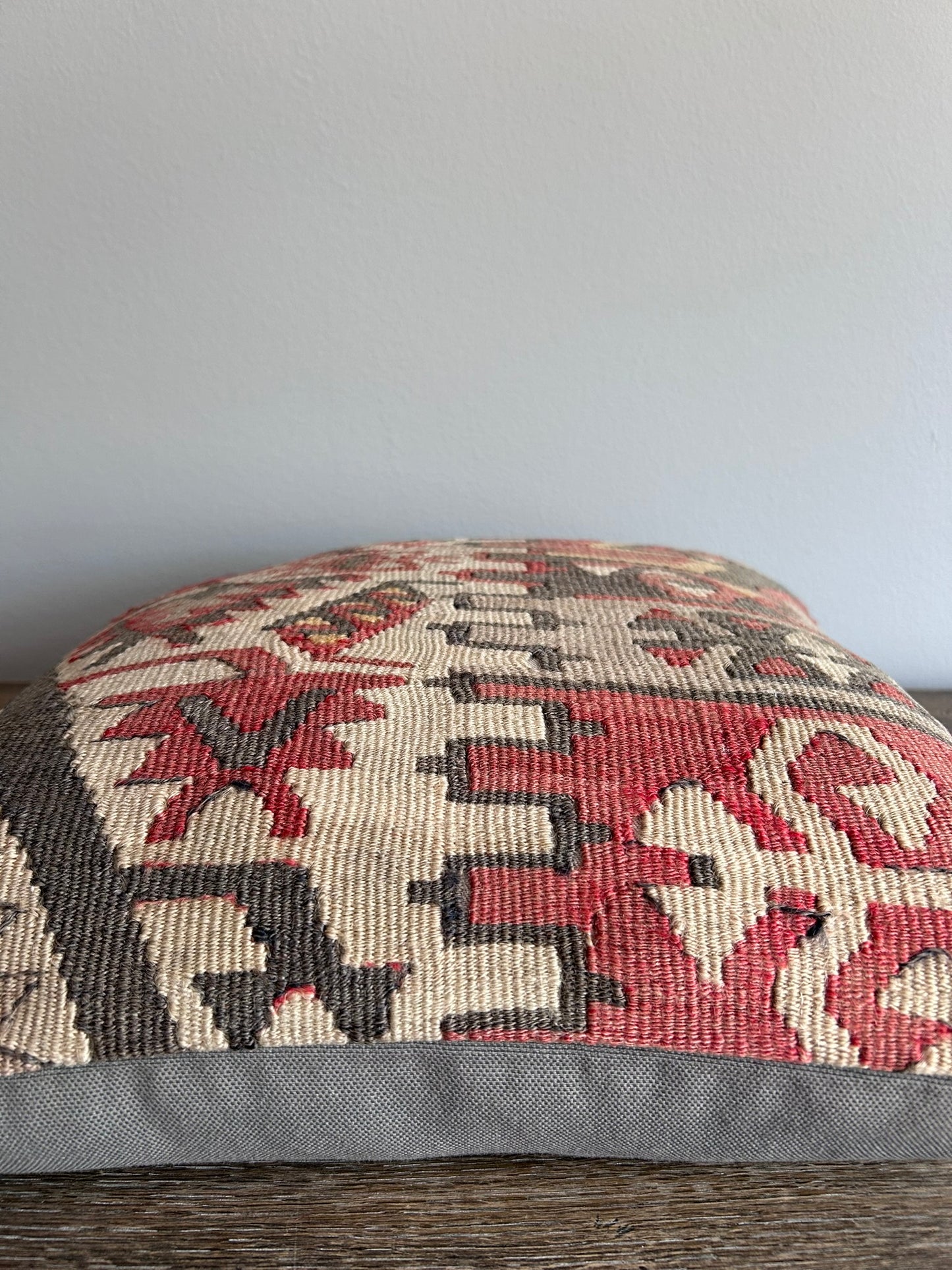 Vintage Kilim Pillow Cover - GAIA