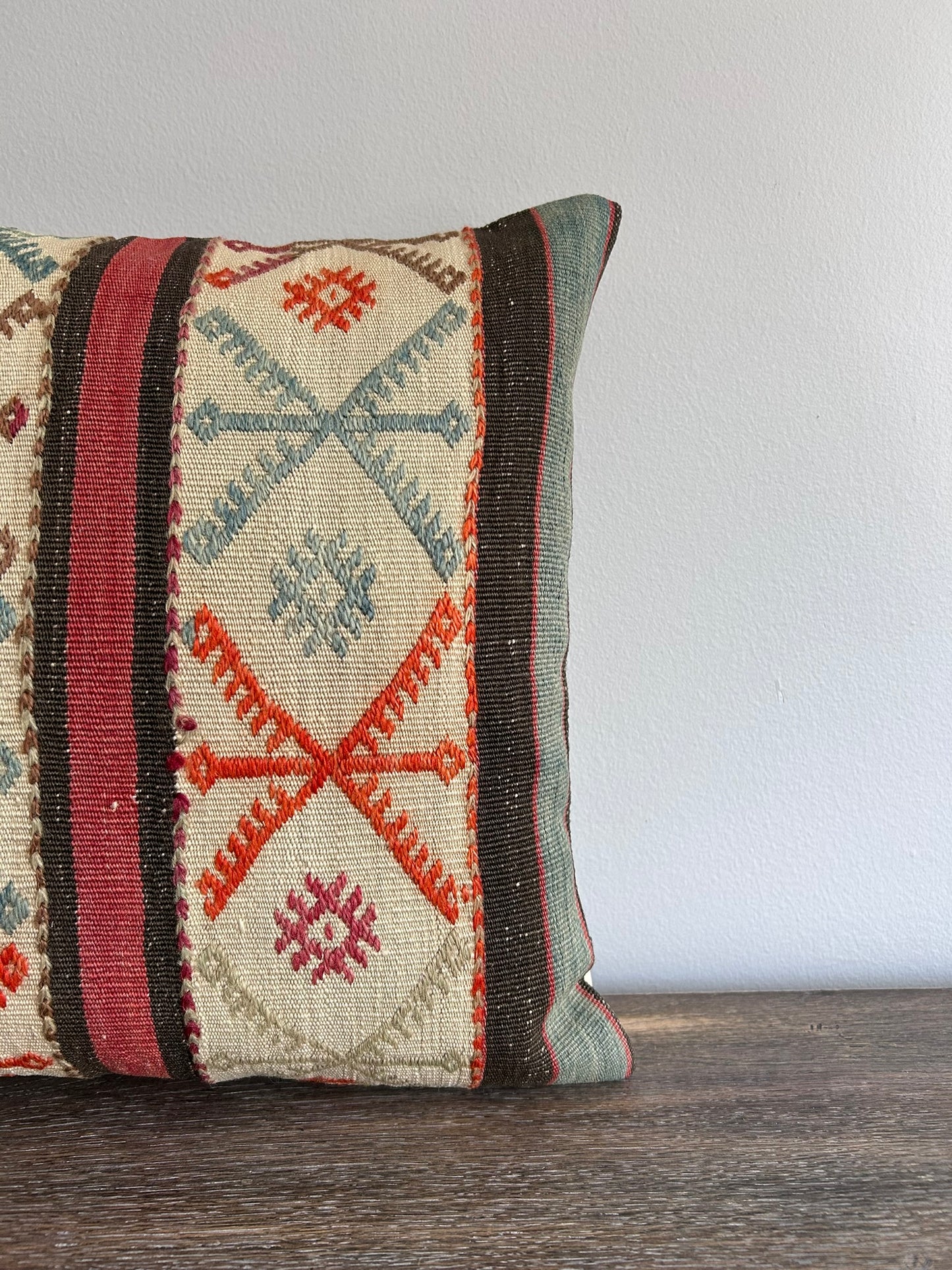 Vintage Kilim Pillow Cover - IRIS
