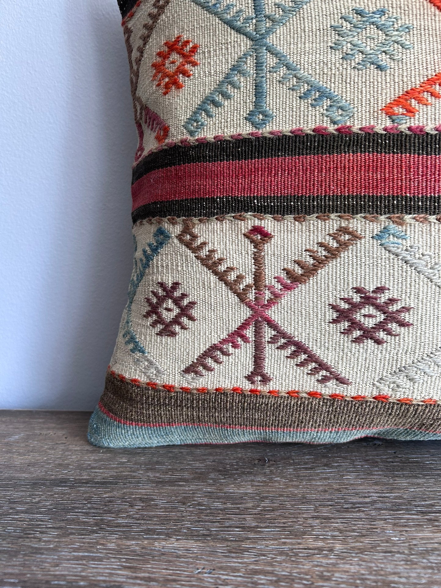 Vintage Kilim Pillow Cover - IRIS