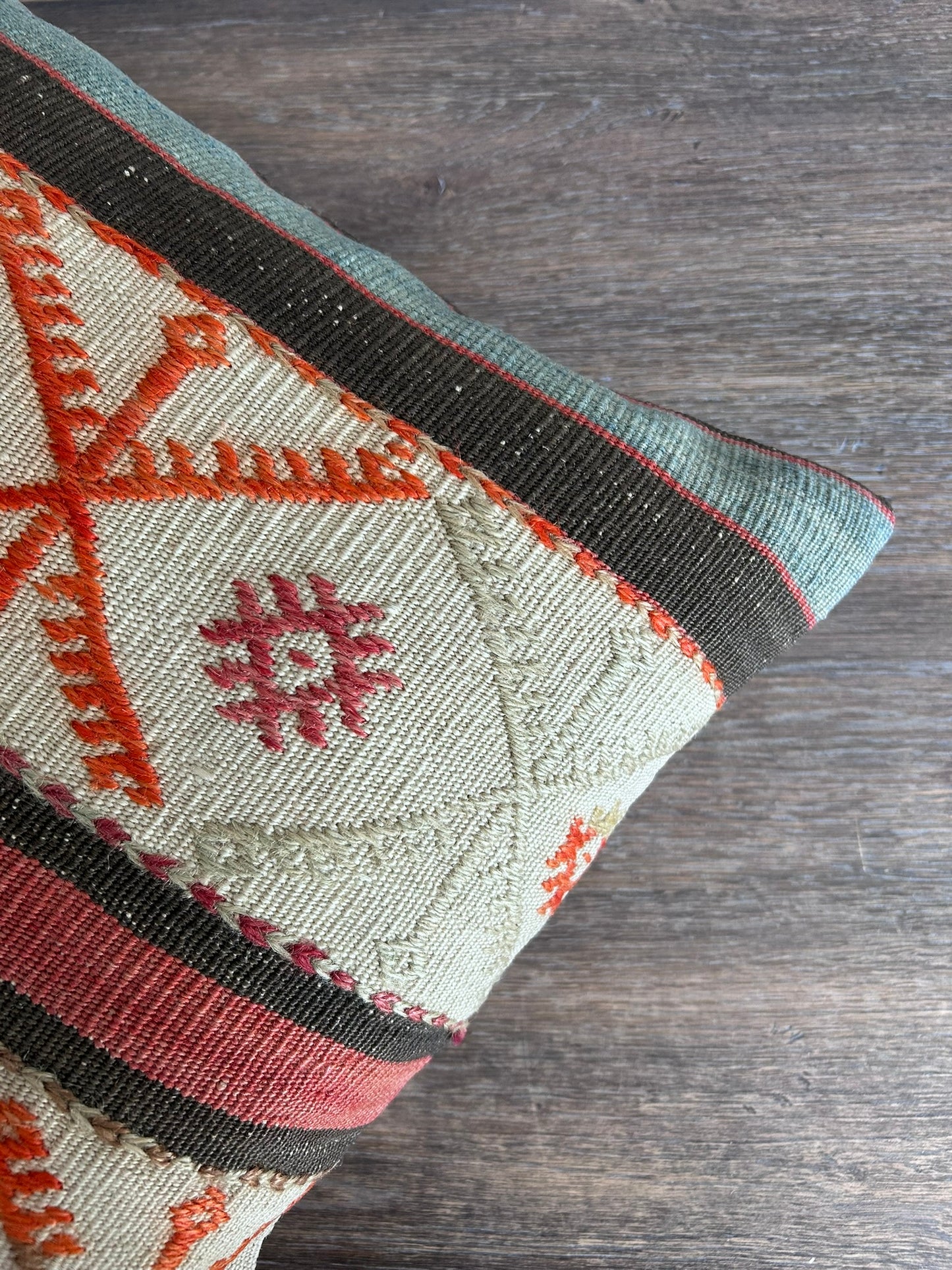 Vintage Kilim Pillow Cover - IRIS