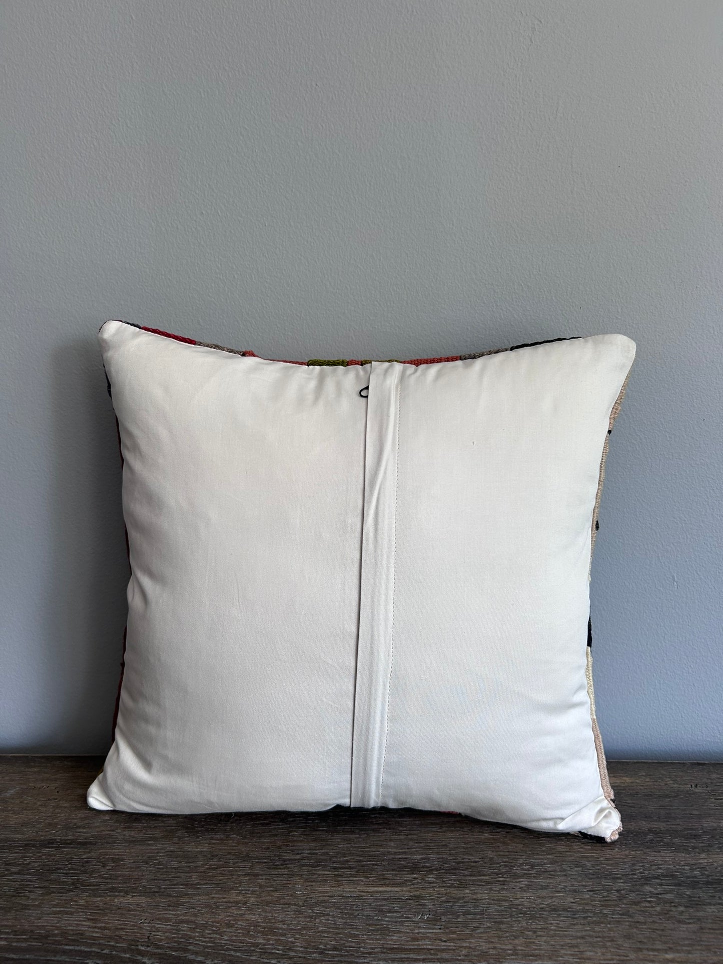 Vintage Kilim Pillow Cover - CALLIOPE