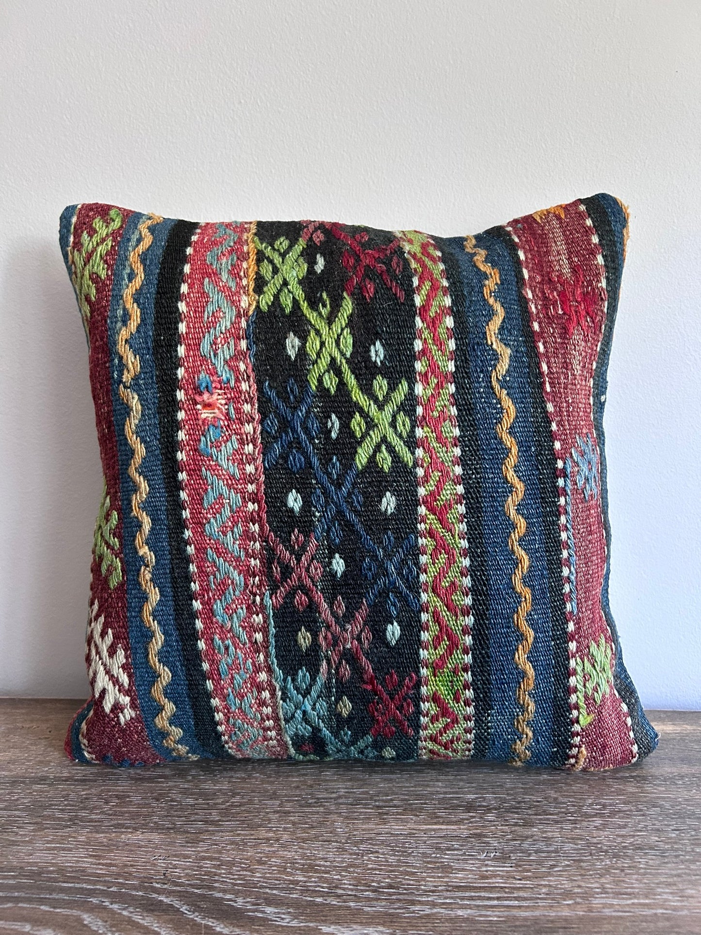 Vintage Kilim Pillow Cover - HESTIA