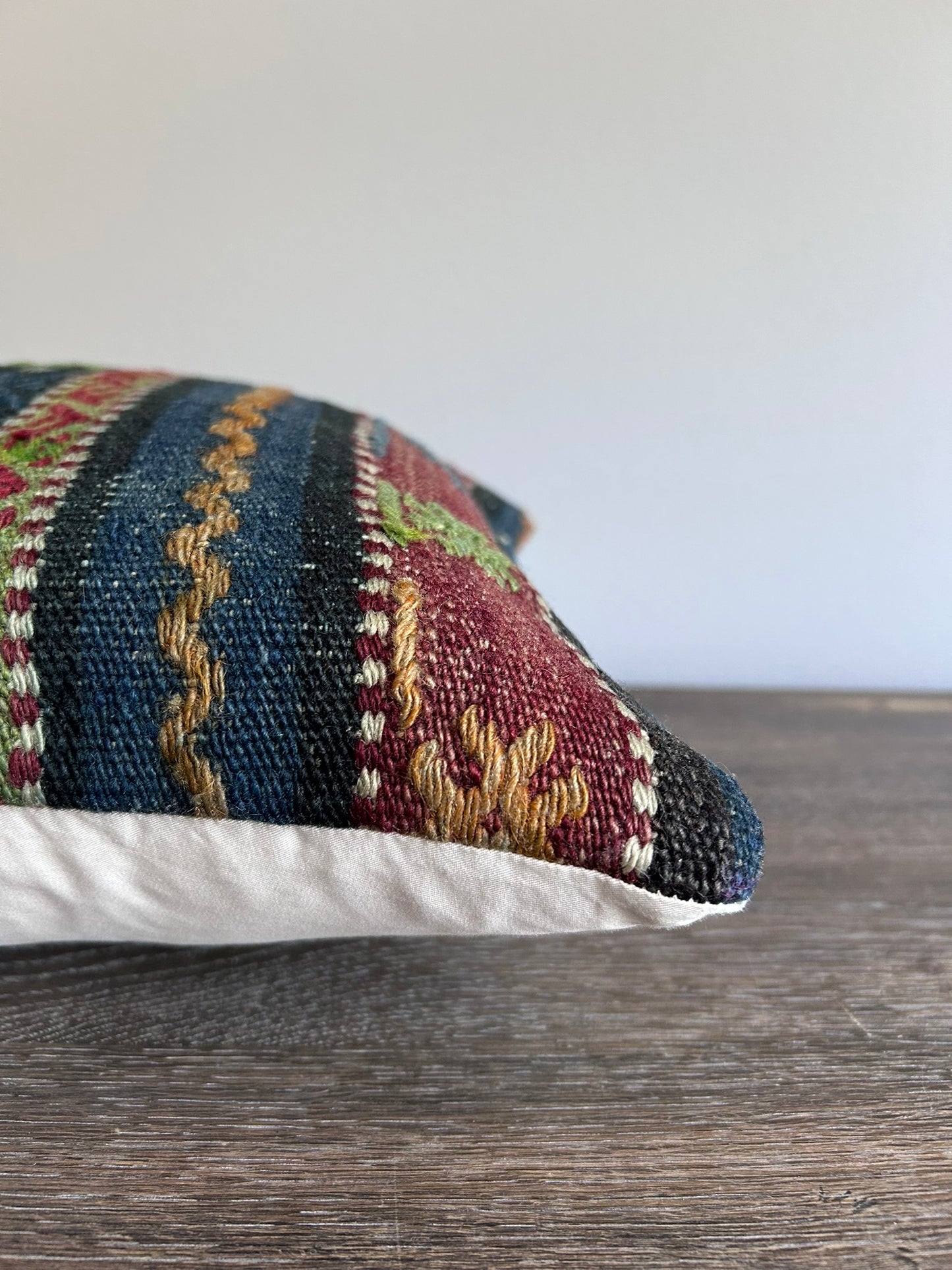 Vintage Kilim Pillow Cover - HESTIA