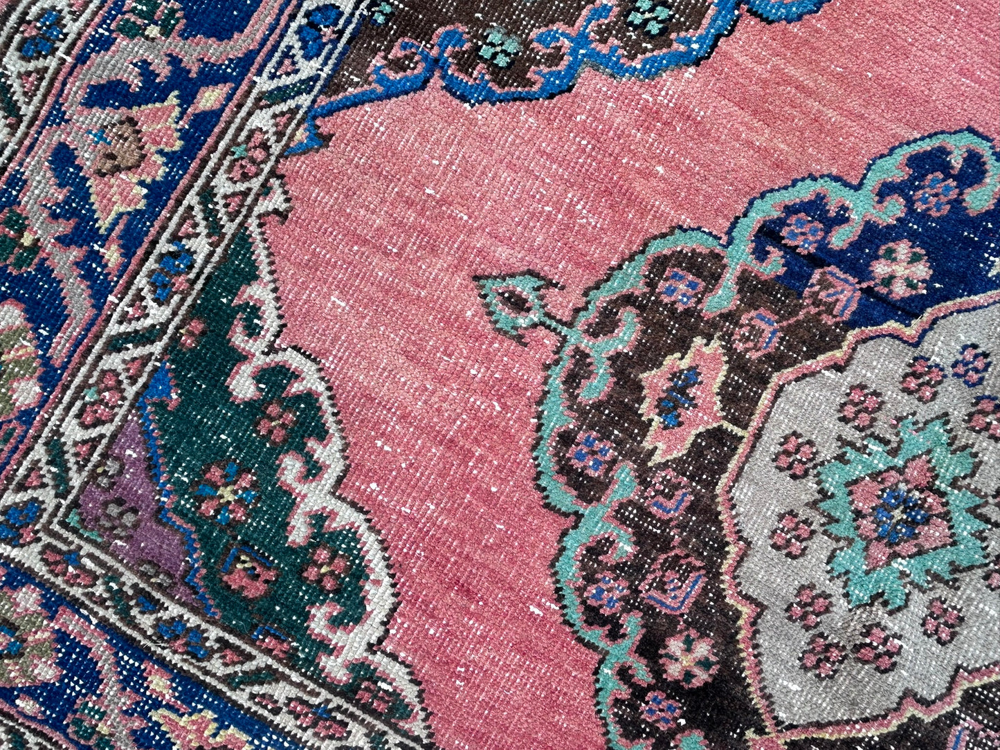 Vintage Anatolian Wool Rug - EMBER
