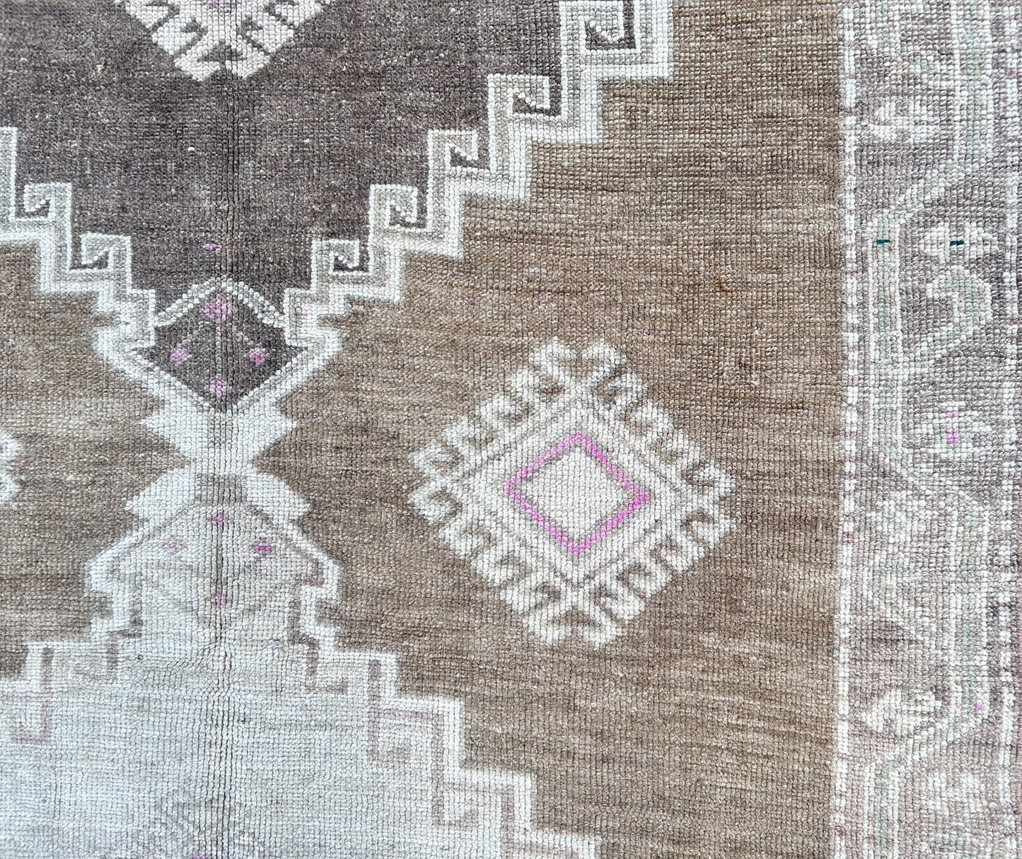 Vintage Anatolian Wool Rug - TERRA