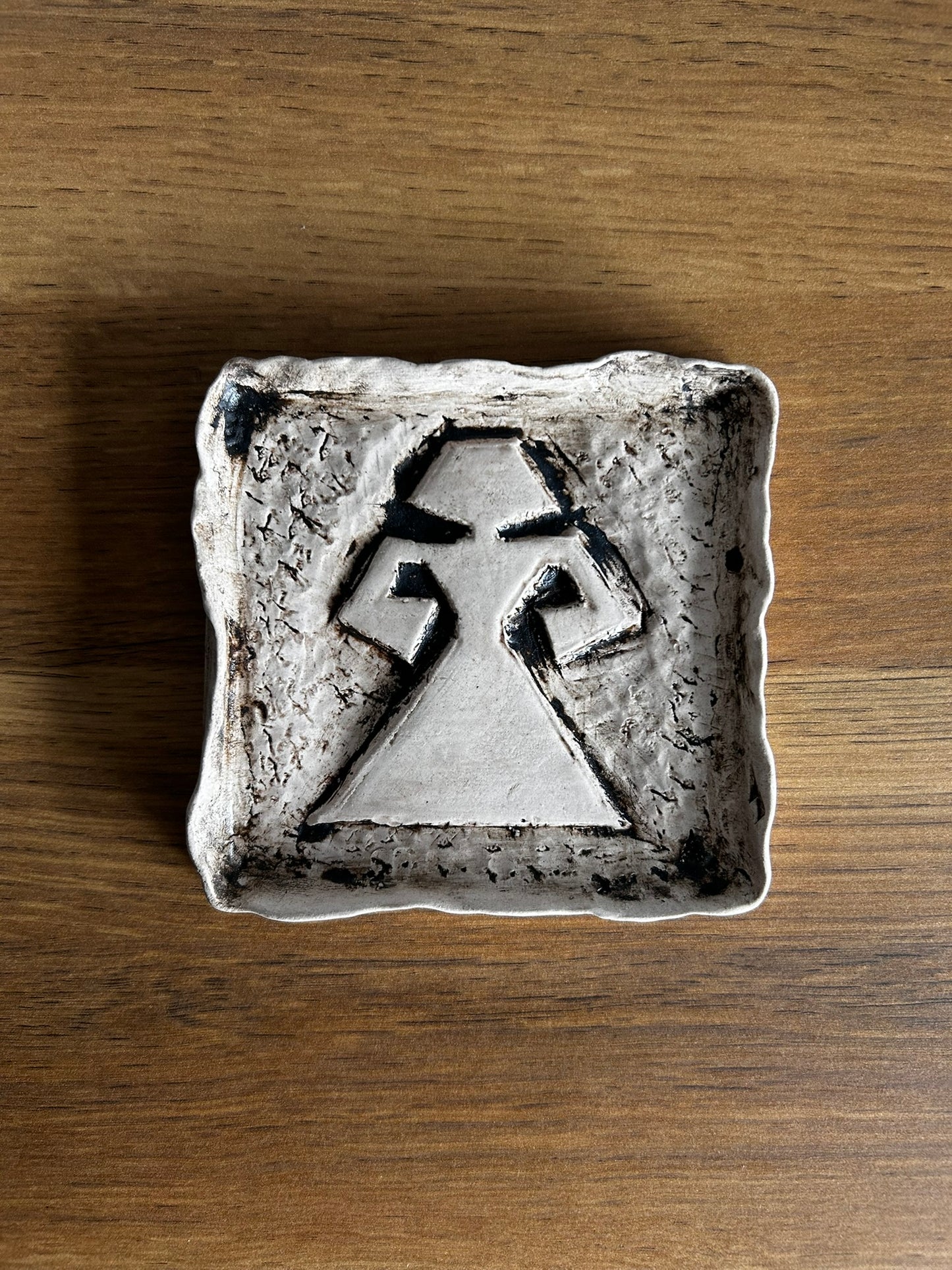 Hand Crafted Ceramic Art Piece - HANDS ON HIPS